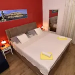 Anica & Gabriela * Makarska