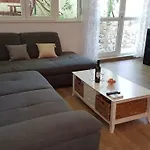 Anica & Gabriela Appartement Makarska