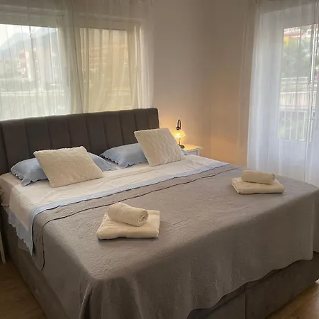Anica & Gabriela Apartament *