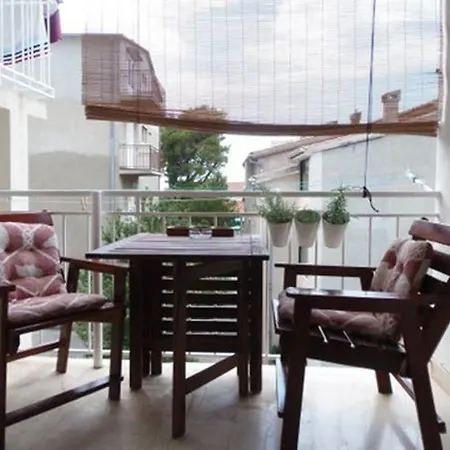 Anica & Gabriela Apartamento Makarska